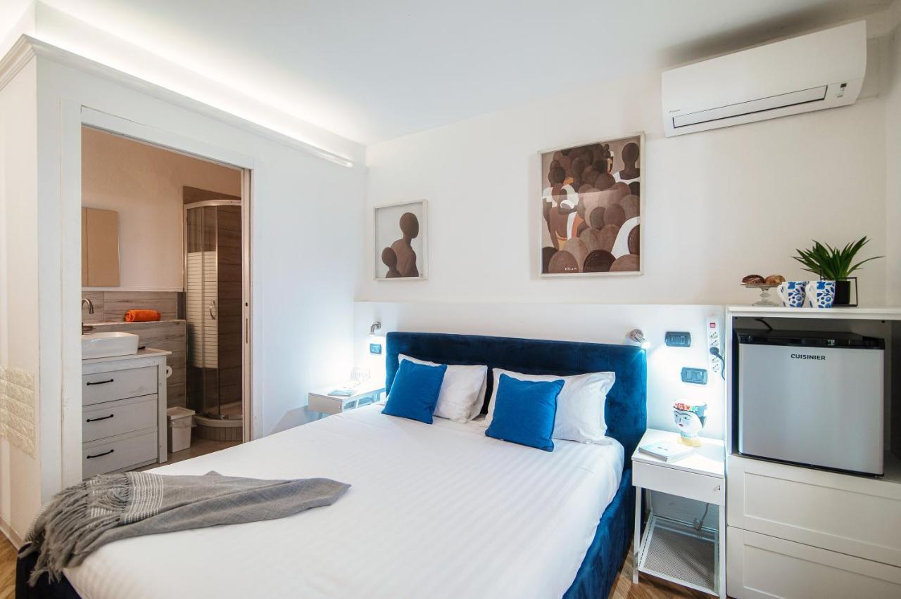 Joivy Al Duomo Guest House 科莫 外观 照片