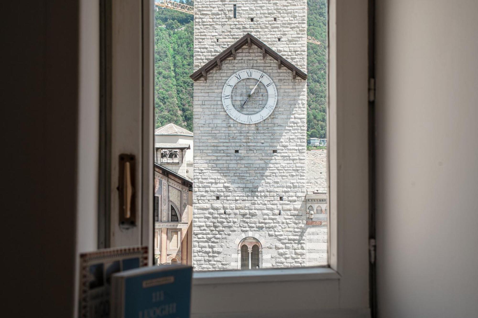 Joivy Al Duomo Guest House 科莫 外观 照片